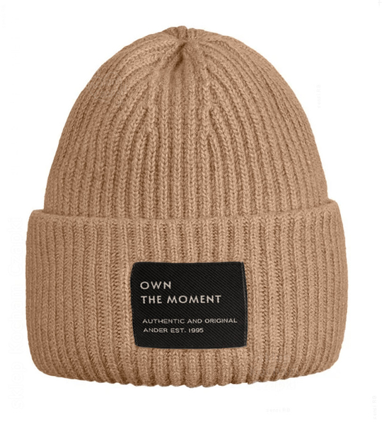 Czapka wełniana damska, merino i kaszmir, gruba, ciepła, z naszywką, Puro, karmelowa, 55-57 cm