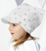 Muślinowa chustka z daszkiem dla dziewczynki, Bango, biały, 42-46 cm