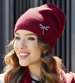 Czapka damska dzianinowa jesienno zimowa Emilna, bordowa  rozm. 54-56 cm