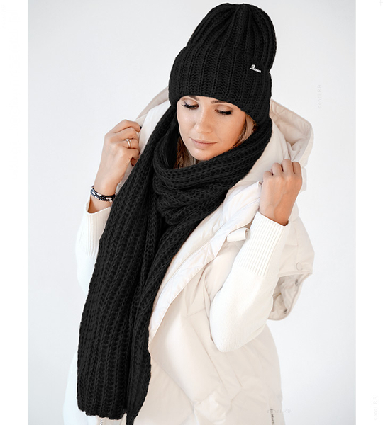 Czarna czapka podwijana i długi szalik wełna Limda z rozm. 56-59 cm