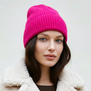 Czapka z wełny merino i kaszmiru, różowa, 55-58 cm