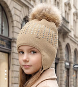 Ekskluzywna czapka merino dla dziewczynki, z pomponem z jenota, Liselott, karmelowa, 52-55 cm