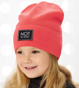 Dzianinowa czapka beanie Not Basic, soczysty koralowy rozm. 52-56 cm