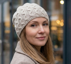 Czapka damska z wełny merino i kaszmiru, jesienna/zimowa, Elitana, beżowa jasna, 54-56 cm