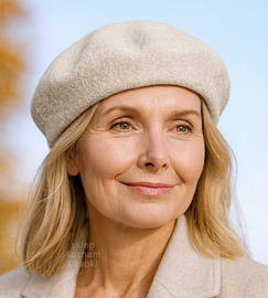 Beret damski zimowy, wełniany, Vineca, beżowy melanż (960), 55-57 cm