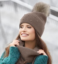 Elegancka czapka i komin damski, komplet wełniany zimowy, Elinja, beżowy ciemny, 56-60 cm