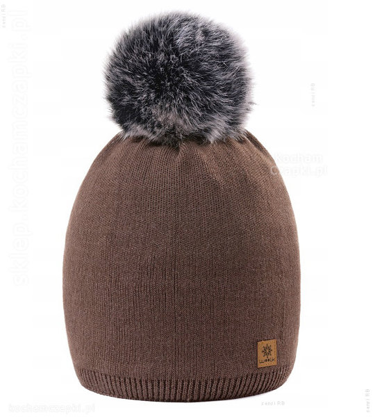 Brązowa gładka czapka Woolk  Emelia na zimę rozm. 54-56 cm