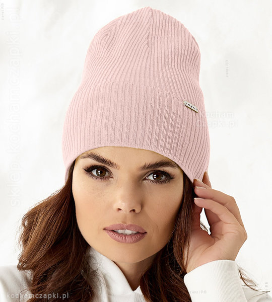 uniwersalna czapka damska, jednokolorowa, różowa Ericca rozm. 55-57 cm